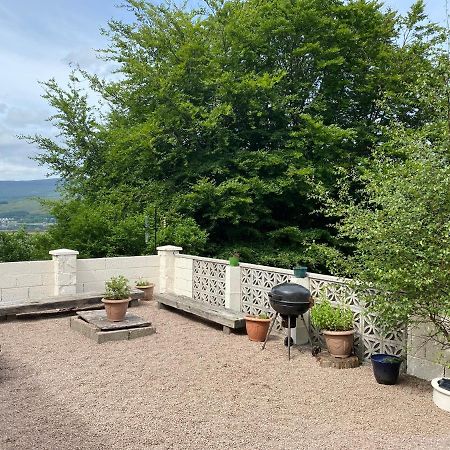Fort William Backpackers Екстериор снимка