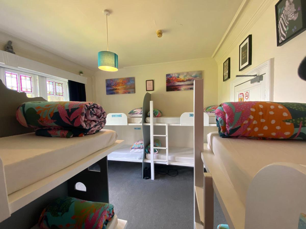 Fort William Backpackers Екстериор снимка