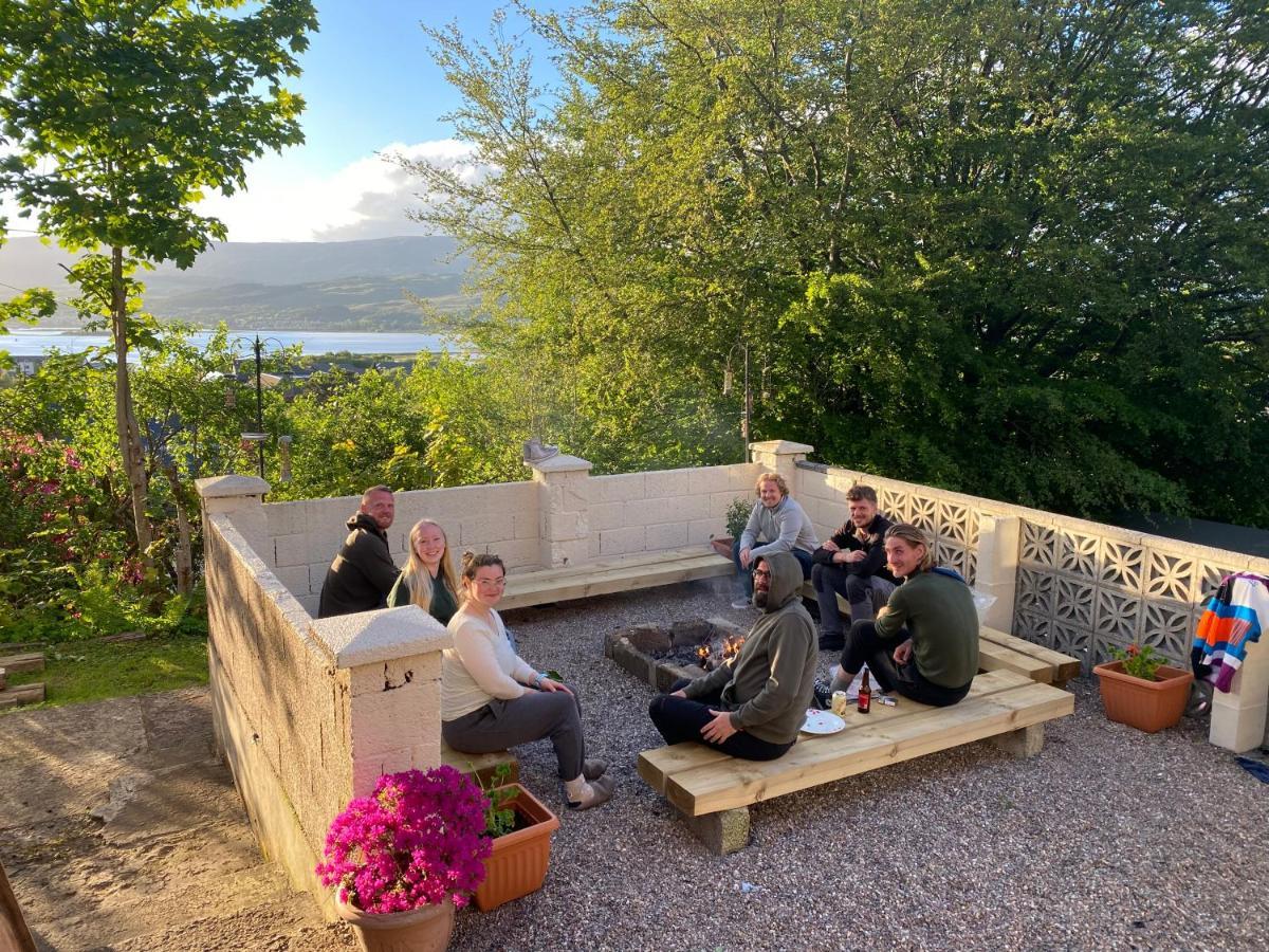 Fort William Backpackers Екстериор снимка