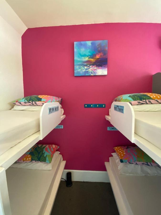 Fort William Backpackers Екстериор снимка