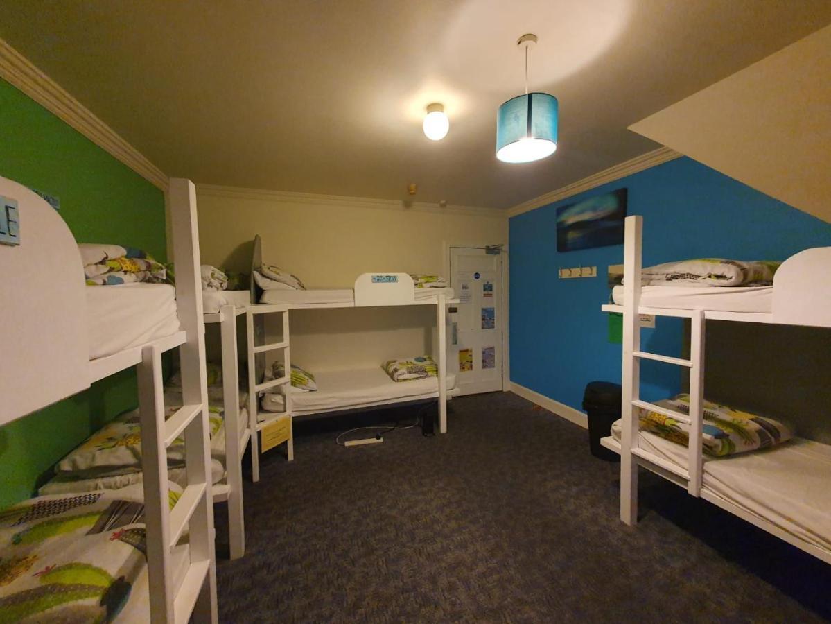 Fort William Backpackers Екстериор снимка