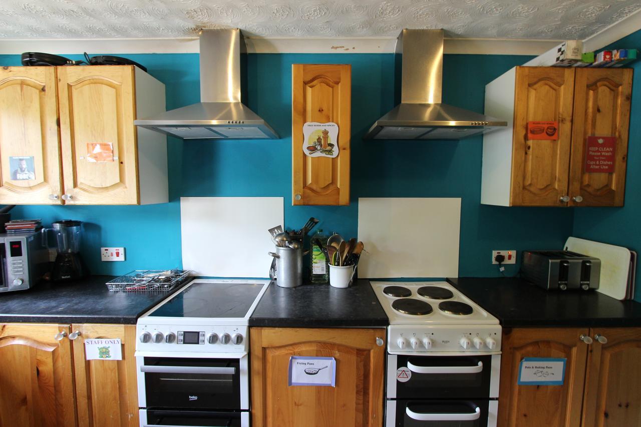 Fort William Backpackers Екстериор снимка